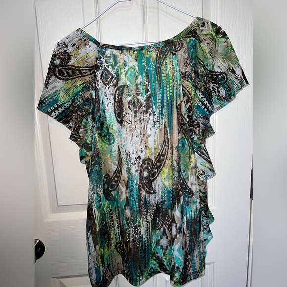 🪶Abstract Feather Print Ruffle Blouse - Picture 3 of 8